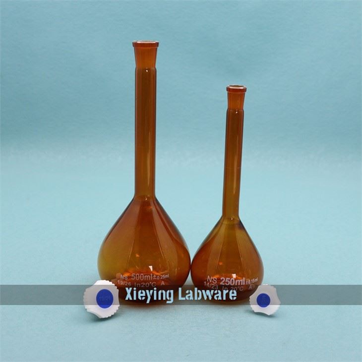 Amber Volumetric Flask