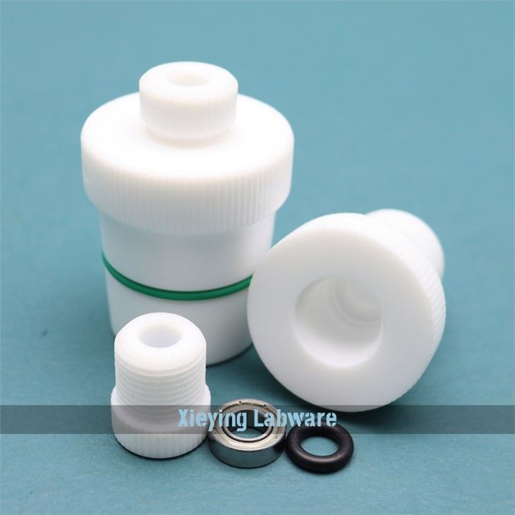 Laboratory PTFE Mixing Plug